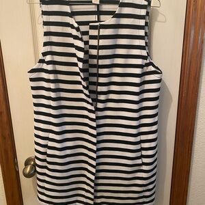 Women’s Chico’s top